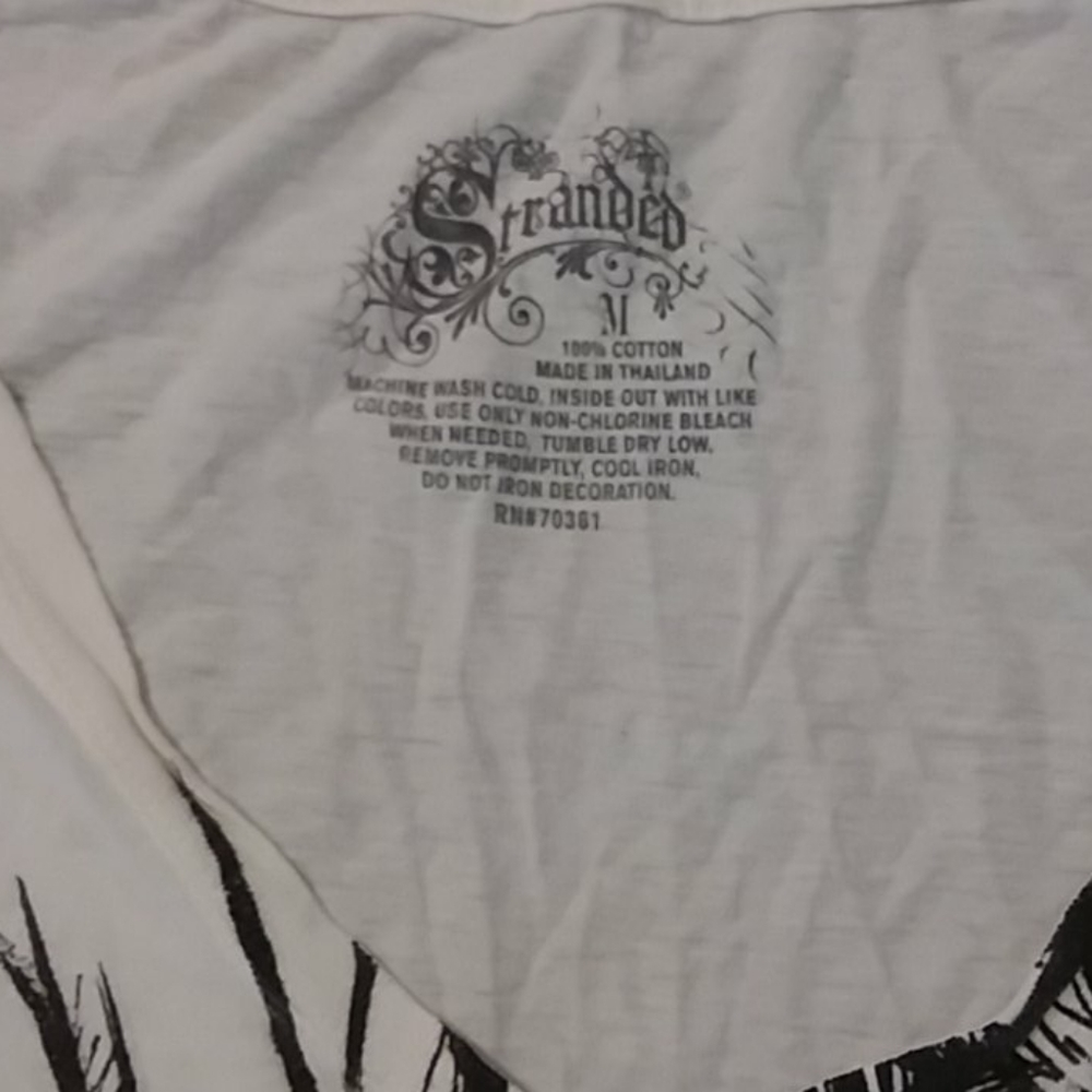 Stranded Tshirt - Picture 2 of 2